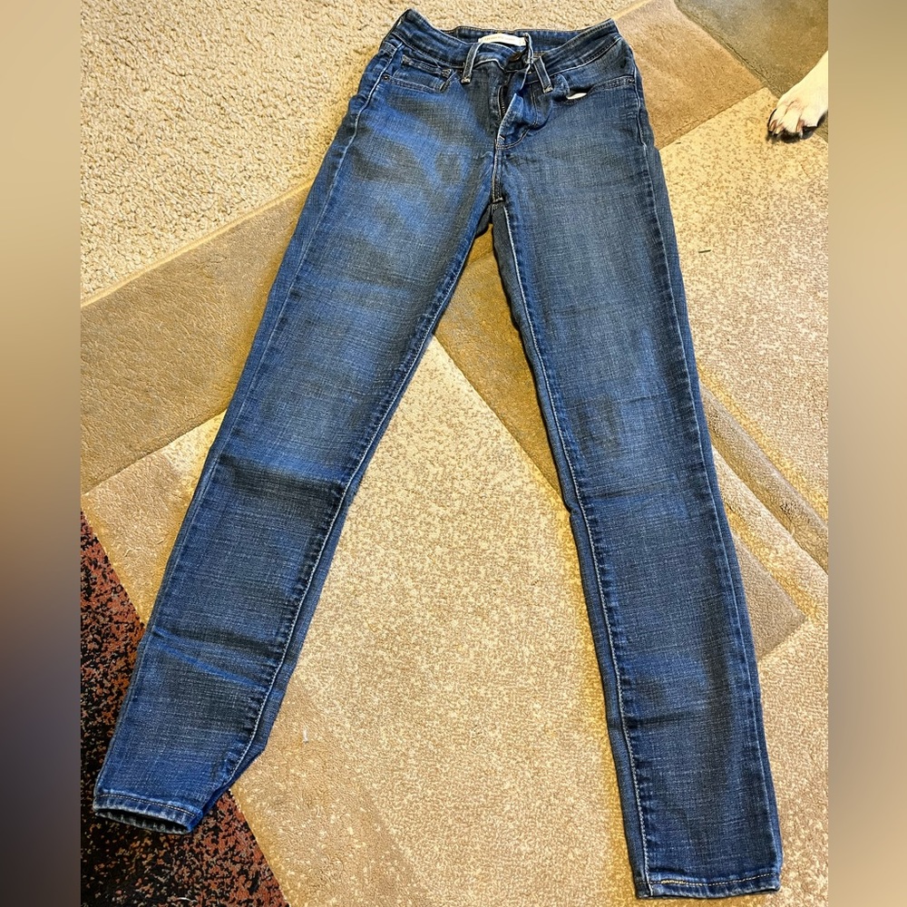 Levi skinny jeans